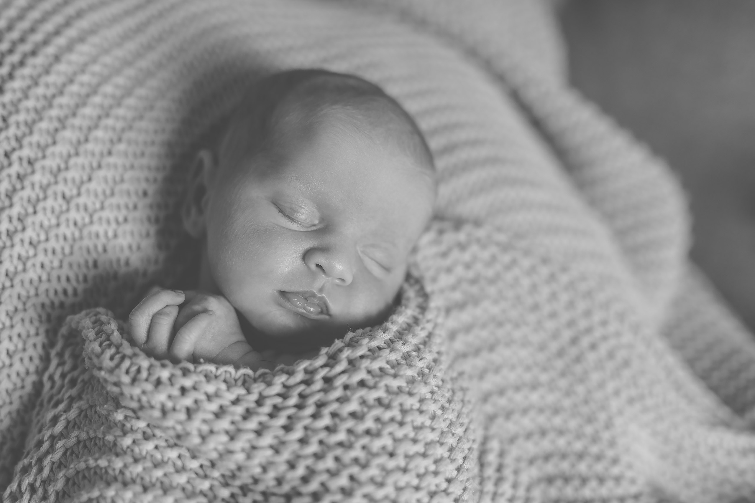Braunschweiger-Neugeborenenfotografie-Homestory